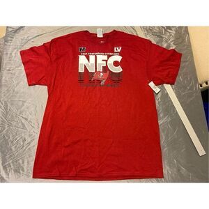 Tampa Bay Buccaneers Shirt Mens Extra Large Red NFL Football NFC NEW NWT